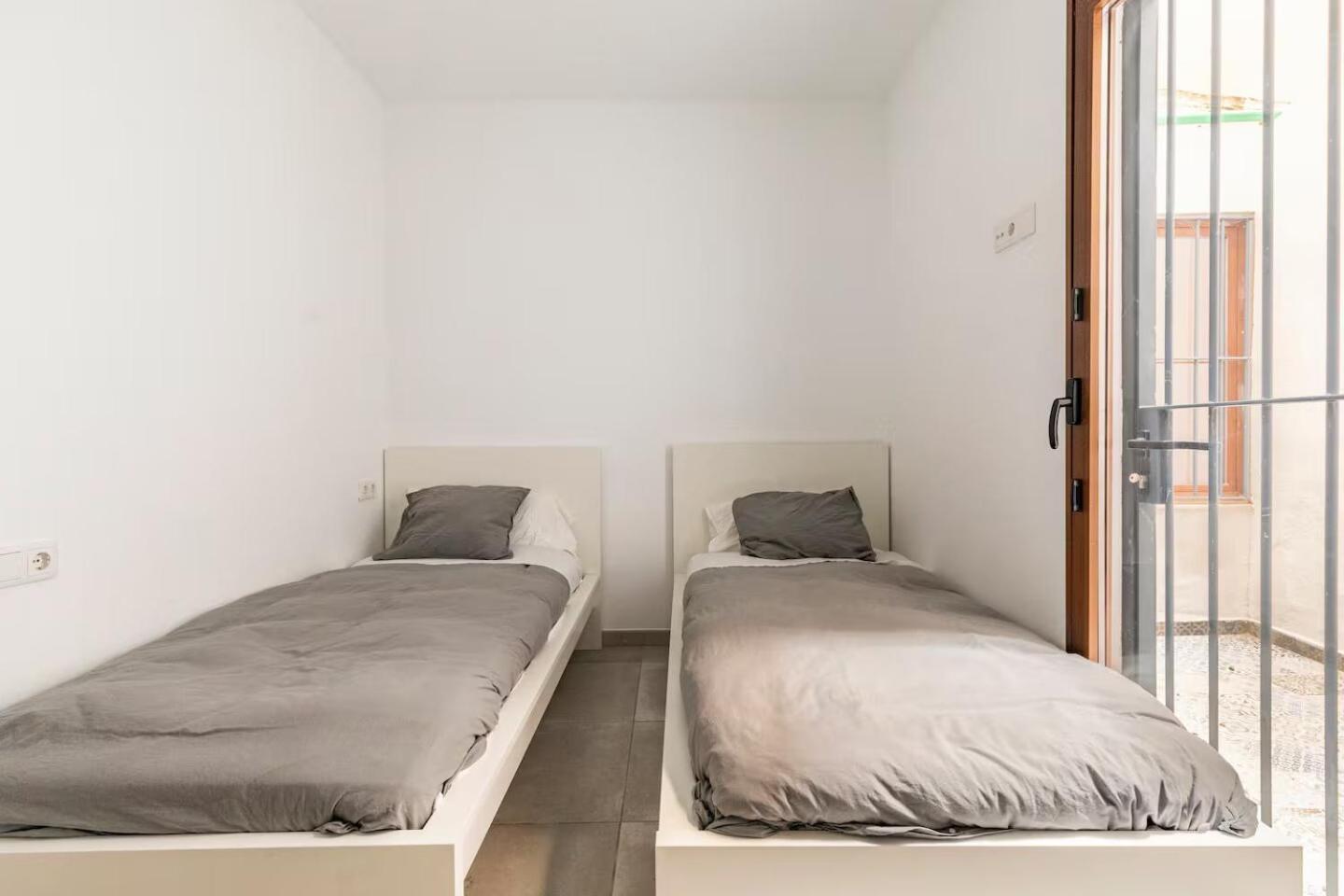 Апартаменти Vivienda Junto A Ruzafa - 12 Pax Y Mas Валенсія Екстер'єр фото