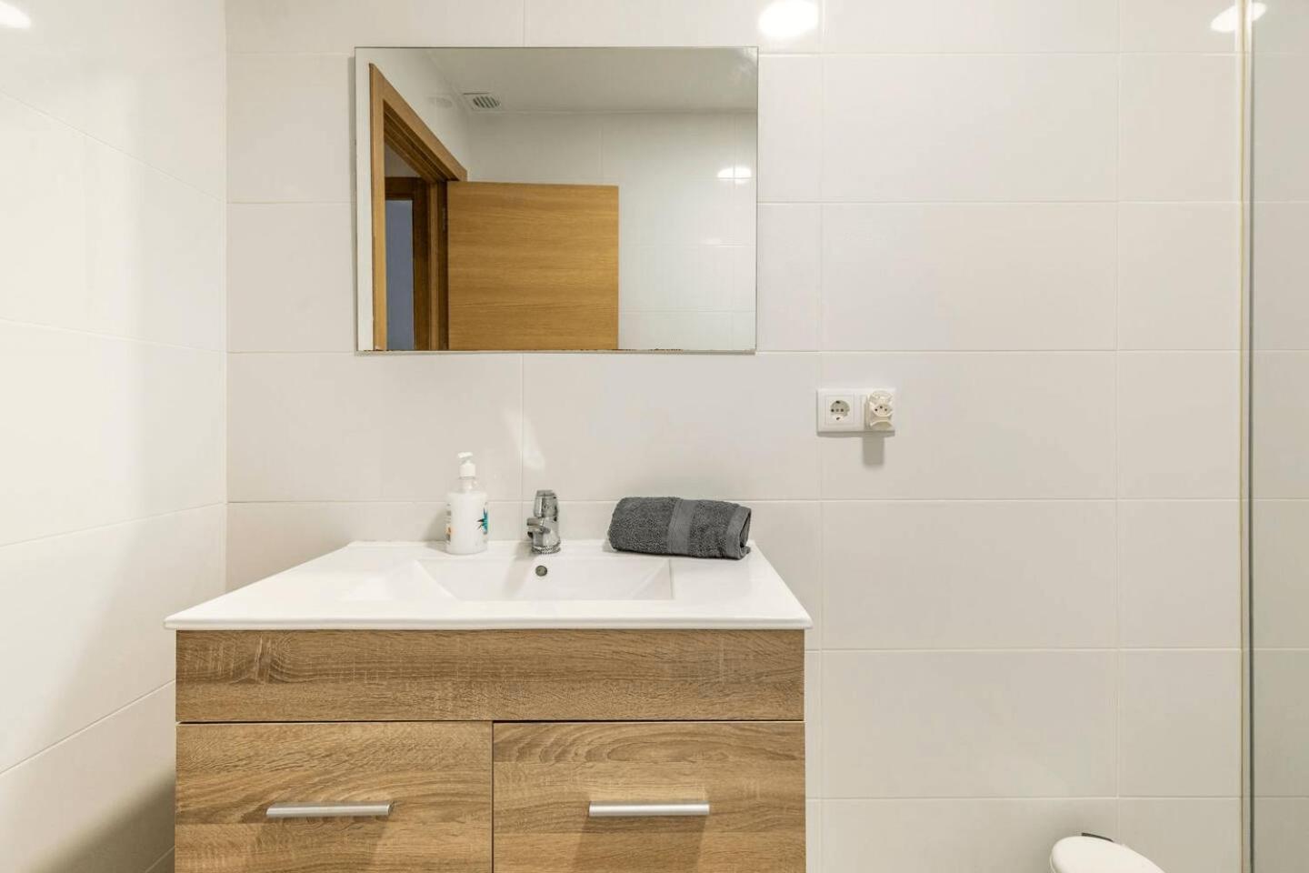 Апартаменти Vivienda Junto A Ruzafa - 12 Pax Y Mas Валенсія Екстер'єр фото